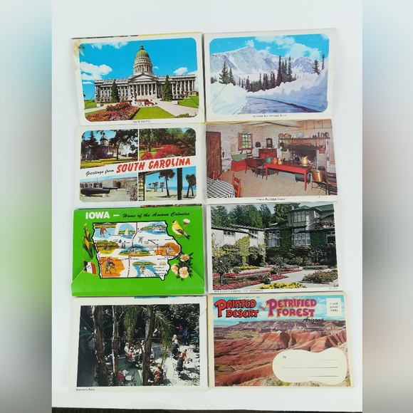 Lot of 8 vintage postcards books - Picture 2 of 2